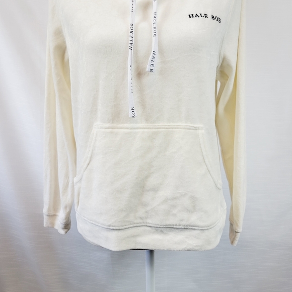 Hale Bob Cream Velour Hoodie size Large - Picture 6 of 12